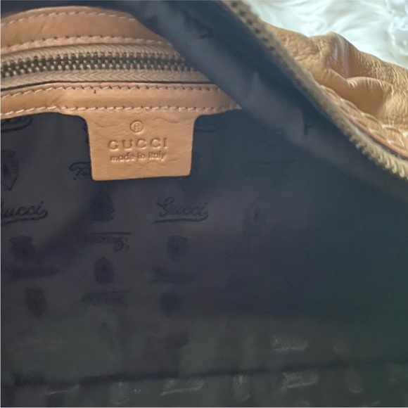 Pristine- VTG Gucci Leather Hobo Bag - Picture 4 of 14
